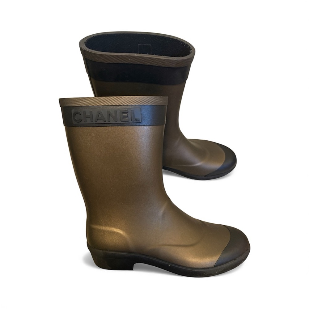 CHANEL Gold and Black Boots